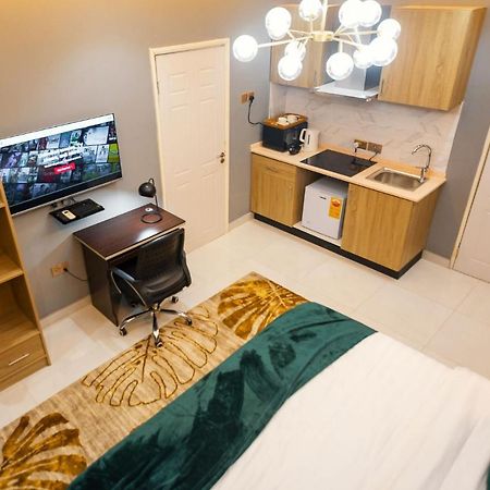 The Avery Suites, East Legon อักกรา ภายนอก รูปภาพ