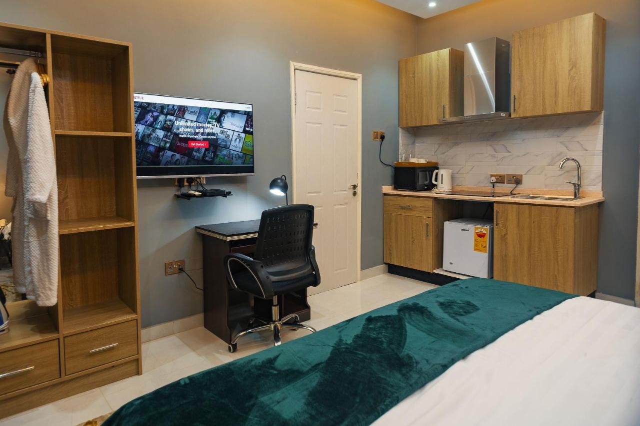 The Avery Suites, East Legon อักกรา ภายนอก รูปภาพ